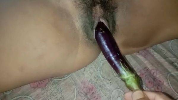 Eighteen Years School Girl Fuck With Brinjal - hclips.com - India on poweredporn.com
