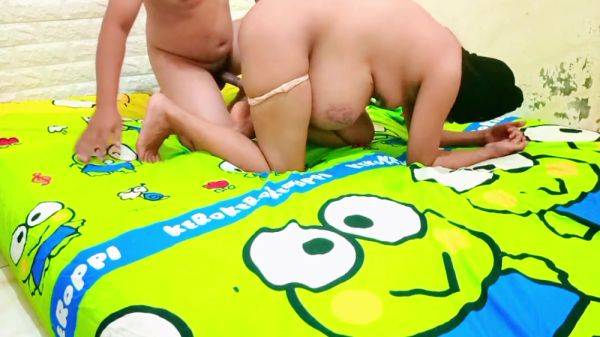 More Viral Employee Character Cheating On Widow Boss Mother - desi-porntube.com - India on poweredporn.com