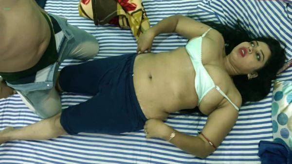 Desi Hot Wife Ko Hot Chudai After Evening! One Time Sex - hclips.com - India on poweredporn.com