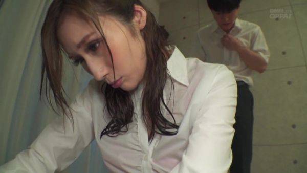 Japanese Julia Boin Woman Who Got Exposed At The Rain Shop - Wet Clothes Of Her Boss I Got Rid Of - Soushirou Imaoka - xtits.com - Japan on poweredporn.com