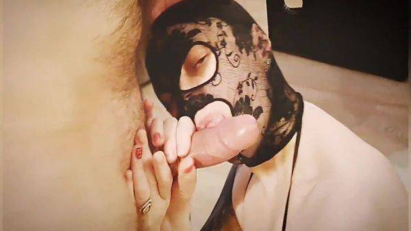 Golden Rain On Her Face 8 Min - hclips.com on poweredporn.com