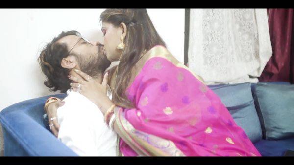 Hot Indian Love With Married Indian Wife And Her Husband End With Erotic Sex - Hindi Audio - txxx.com - India on poweredporn.com