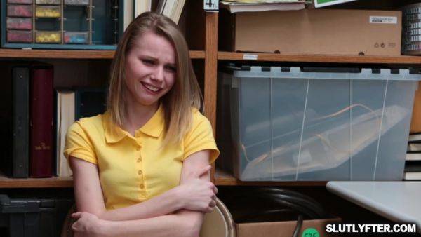 Catarina Petrov - Case With Russian Teen - videomanysex.com - Russia on poweredporn.com