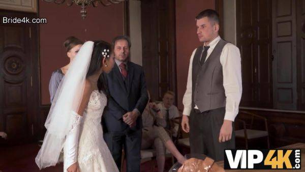 VIP4K. Couple starts fucking in front of the guests after wedding ceremony - hotmovs.com on poweredporn.com