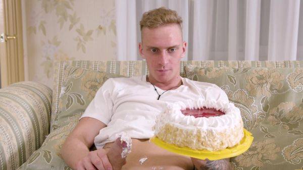 Mature rides dick like a slut after playing slutty in a creamy foreplay - xbabe.com on poweredporn.com