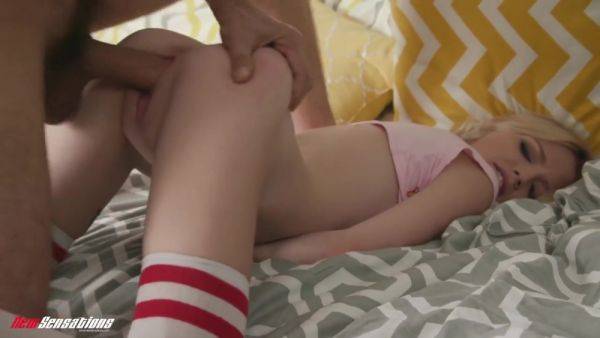 Kate Gets It Just Like Mommy - hotmovs.com on poweredporn.com