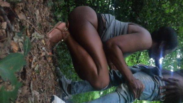 Lost In The Woods She Gets Fucked By A Stranger - hclips.com on poweredporn.com