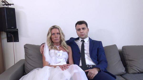 Bride in her late 20s fucked by her father-in-law in front of her hubby - hellporno.com on poweredporn.com