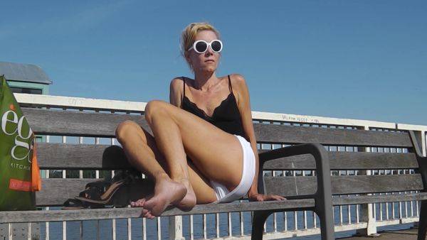 Last Summer Panty Flash - voyeurhit.com on poweredporn.com