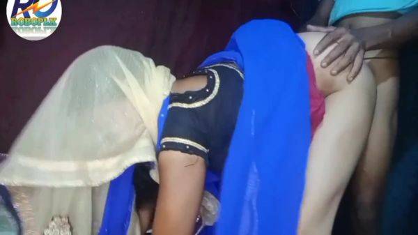 Desi Sexy Devar Aur Bhabhi Ki Chudai Doggy Style Aur Ghori Banakar Bahut Achchi Se Chudai Kiya Hindi Audio Clear Voice - hclips.com - India on poweredporn.com