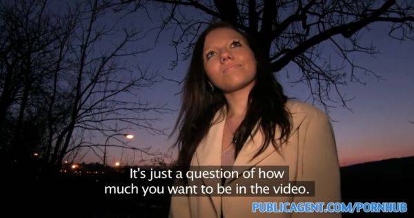 Sexy amateurs get their nylon pantyhose ripped off and pounded in public - sexu.com on poweredporn.com