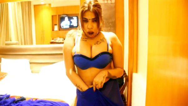 Anam Khan Desi - upornia.com - India on poweredporn.com