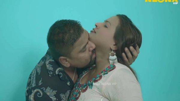 Horny Aunty Gets Hard Fucked By House Owner P2 - videomanysex.com on poweredporn.com