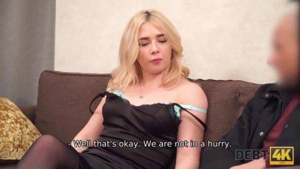 Maria Hurricane agrees to be fucked by debt collector in 4K POV reality video - sexu.com - Russia on poweredporn.com