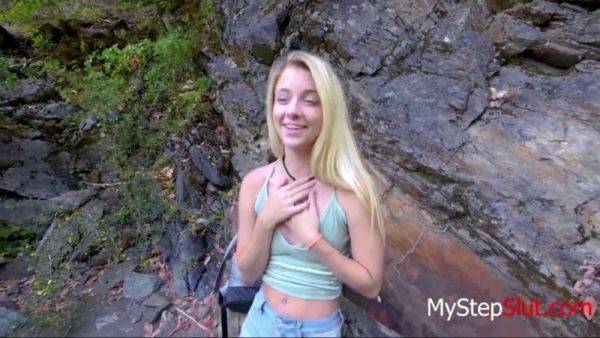 Stepdad takes his teen daughter out in the woods and gives her a cumshot - sexu.com on poweredporn.com
