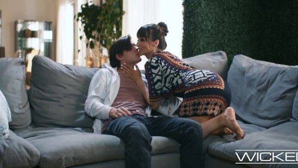 Beautiful brunette MILF Lexi Luna clinching dick with her wet cunt - anysex.com on poweredporn.com