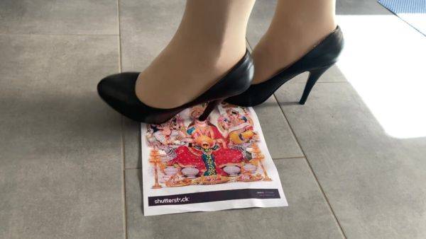 Girl stomping on picture in black high heels, foot stomping crushing trampling in high heels - txxx.com - India - Pakistan on poweredporn.com
