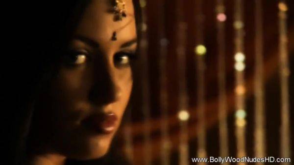 Sometimes Her Thoughts Turn To Erotic Sexy Movements - hotmovs.com - India on poweredporn.com