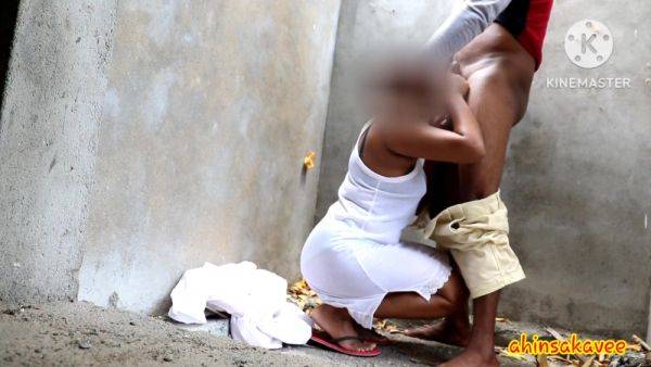 Sri Lankan New Romantic Fuck ,සකල ගවමනම හකව - hclips.com - India - Sri Lanka on poweredporn.com