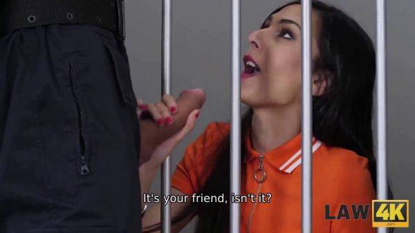 Ashley Ocean punished for shoplifting by security guard in 4K jail video - sexu.com on poweredporn.com