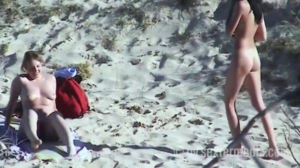 Young Lezzies Love Oil Massage On The Beach - hotmovs.com - Germany on poweredporn.com