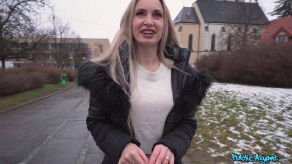 Reality hardcore sex: Abandoned Blonde German Wife - POV public blowjob and hardcore - xhand.com - Germany on poweredporn.com
