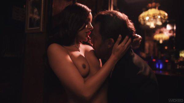 Passionate woman shares soft oral romance before getting her treat in hardcore - hellporno.com on poweredporn.com