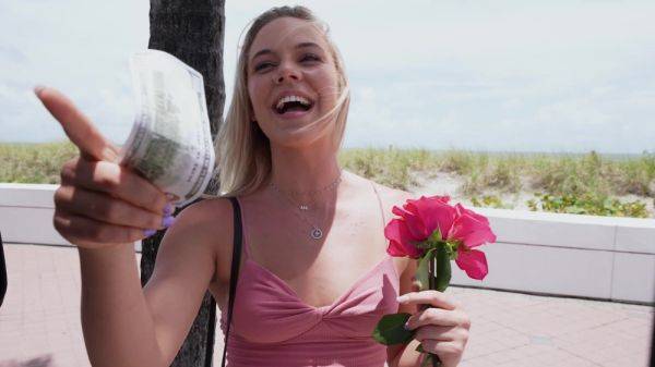 Nude blonde loves good cash for good black sex in outdoor perversions - hellporno.com on poweredporn.com