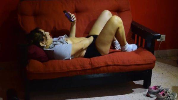 Sister-in-law Caught Masturbating After The Gym - hclips.com on poweredporn.com