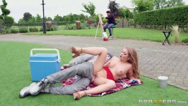 Alessandra Jane & Danny D: Outdoor Fuck with Busker / 3.9.2017 - veryfreeporn.com on poweredporn.com