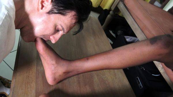 Ebony dirty feet - drtuber.com on poweredporn.com