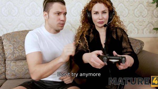 Redhead mature makes gamer dick cum with her wonder hole - anysex.com - Russia on poweredporn.com