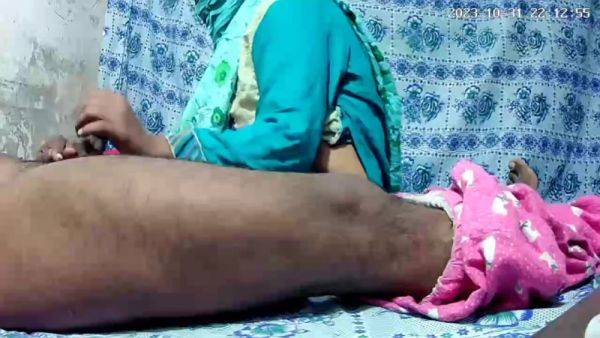 Indian Girl And Boy Sex In The Jungle 186 - desi-porntube.com - India on poweredporn.com