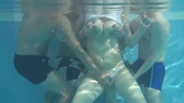 Attractive buxom mature lady Suzuna Komiya providing a sizzling hot blowjob - veryfreeporn.com - Japan on poweredporn.com