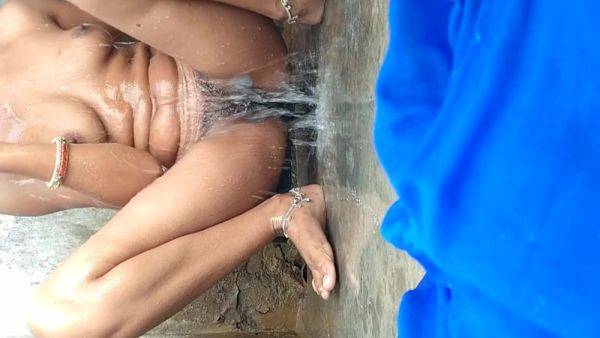 Brother Caught Niked Bath Alone Schoolgirl Sister Horny Sister Almost Caught - upornia.com on poweredporn.com