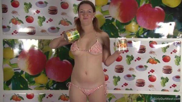 Esmeralda's Juicy Solo Fetish - porntry.com on poweredporn.com