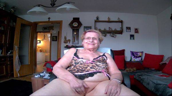 Help! My Cunt Exploded - hclips.com on poweredporn.com