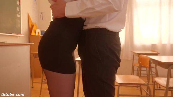 PZKESGNNQSKEIVBINX42WAAA325 - senzuri.tube - Japan on poweredporn.com