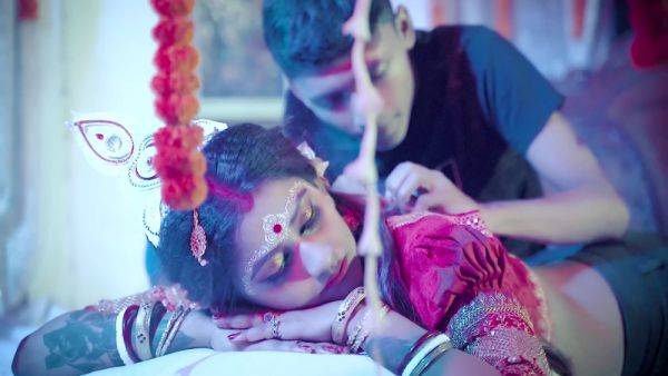 Desi Gawar Nibba Ko Mila Hot & Sexy Modern Starsudipa Biwi ( Hindi Audio ) - desi-porntube.com on poweredporn.com