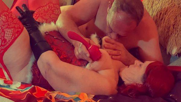 Granny Hot Holiday Hump -c4 - Carmen S - hclips.com on poweredporn.com