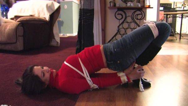 Jasmine Got To Get Help - upornia.com on poweredporn.com