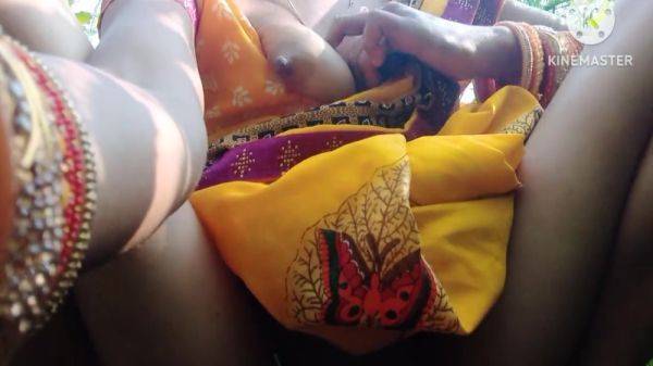 Indian Outdoor Milk Sex Beauty Ne Khet Me Jakar Maja Kiya - upornia.com - India on poweredporn.com