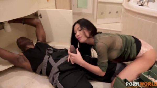 Asian Stunner Polly Pons' Extreme Anal Interracial Escapade (GP1208) - veryfreeporn.com on poweredporn.com