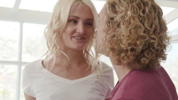 Free Premium Video Stepbro Loves The Taste Of Stepsis Squirt Juice - Michael Vegas And Zoe Sparx - upornia.com on poweredporn.com