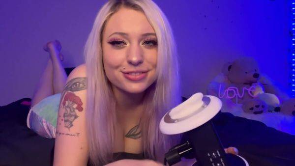 Sexy Ear Licks In The Pose!! (arilove Asmr) - hclips.com on poweredporn.com