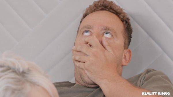 Van Wylde fucks nerdy blonde babe in various positions - xtits.com on poweredporn.com