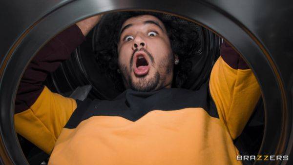 Busty MILF tries sex with two men and loves the outcome - hellporno.com on poweredporn.com