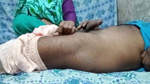 Indian Dasi Boy And Mom Sex In The Hotel - hclips.com - India on poweredporn.com