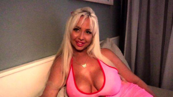 Big Boobs MILF Do A Tit Fuck - drtuber.com on poweredporn.com