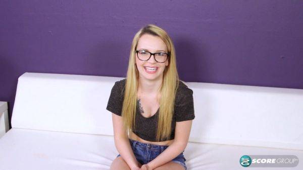 Arkansas Stunner - hotmovs.com on poweredporn.com